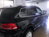 Volkswagen Touareg 2011 года за 12 000 000 тг. в Астана