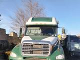 Freightliner  Columbia 2002 годаүшін12 000 000 тг. в Костанай