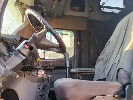 Freightliner  Columbia 2002 года за 12 000 000 тг. в Костанай – фото 8