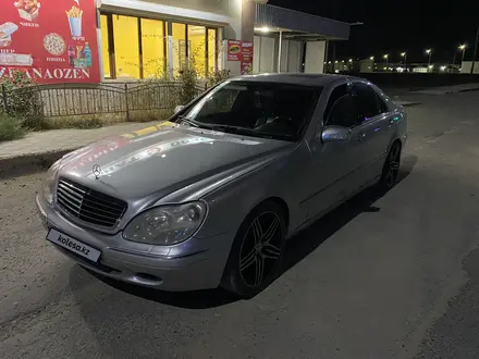 Mercedes-Benz S 500 2000 года за 4 500 000 тг. в Жанаозен – фото 13