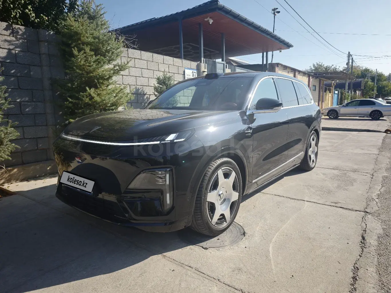 Deepal S09, 2025