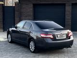 Toyota Camry 2010 годаfor4 550 000 тг. в Актобе – фото 2