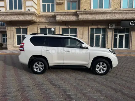 Toyota Land Cruiser Prado 2015 года за 17 900 000 тг. в Актау – фото 4