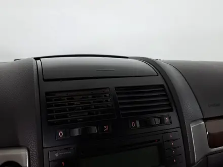 Volkswagen Touareg 2006 года за 3 890 000 тг. в Астана – фото 16