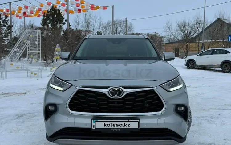 Toyota Highlander 2021 года за 28 500 000 тг. в Астана