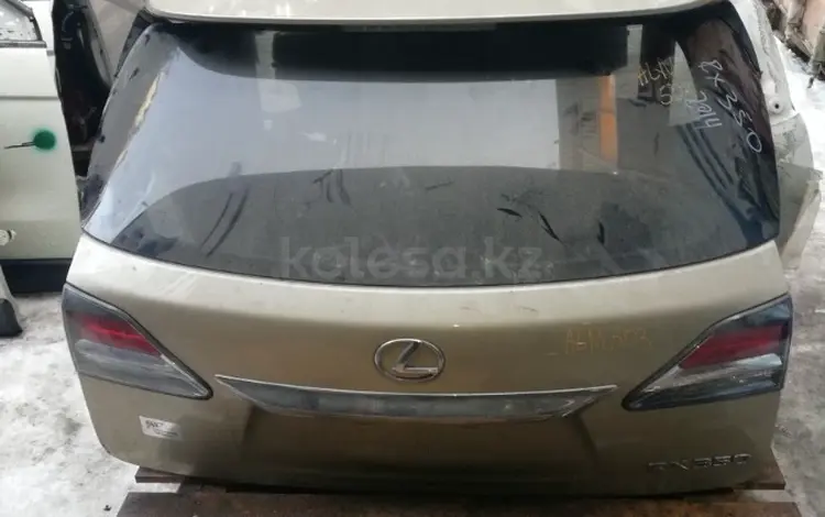 Крышка дверь багажника Lexus за 50 000 тг. в Алматы