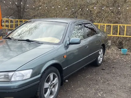 Toyota Camry 1999 года за 4 100 000 тг. в Алматы – фото 16