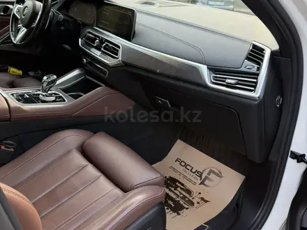 BMW X6 2021 года за 46 000 000 тг. в Алматы – фото 6