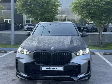 BMW X5 2023 года за 43 000 000 тг. в Алматы