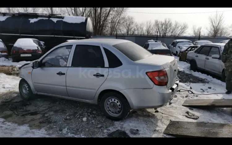 ВАЗ (Lada) Granta 2190 2014 года за 10 000 тг. в Уральск