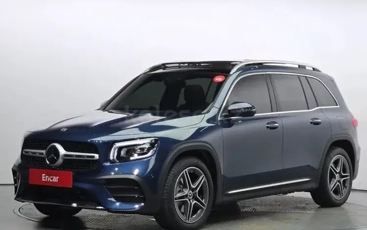 Mercedes-Benz GLB 250 2023 годаfor27 500 000 тг. в Астана