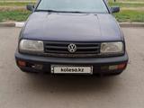 Volkswagen Vento 1993 годаүшін1 350 000 тг. в Астана