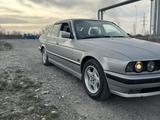 BMW 520 1995 года за 2 250 000 тг. в Талдыкорган – фото 2