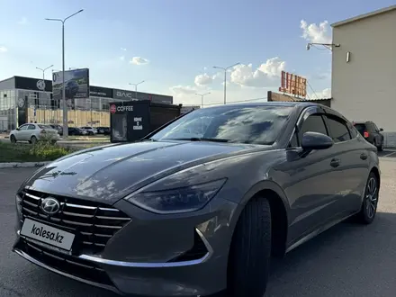 Hyundai Sonata 2021 года за 11 400 000 тг. в Кокшетау – фото 2