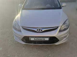 Hyundai i30, 2011