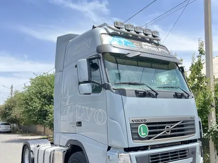Volvo  FH 2012 года за 16 500 000 тг. в Шымкент – фото 2