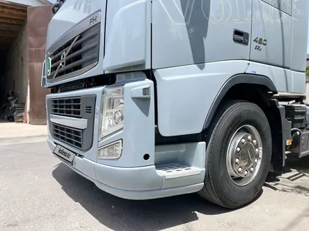 Volvo  FH 2012 года за 16 500 000 тг. в Шымкент – фото 4