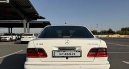 Mercedes-Benz E 55 AMG 2000 года за 7 500 000 тг. в Шымкент – фото 5