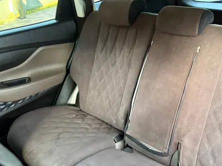 Hyundai Santa Fe 2021 года за 12 300 000 тг. в Астана – фото 26