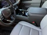 Chevrolet Tahoe 2025 года за 44 900 000 тг. в Караганда – фото 4