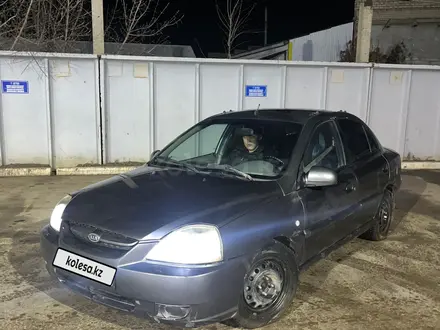 Kia Rio 2004 года за 2 000 000 тг. в Уральск – фото 2