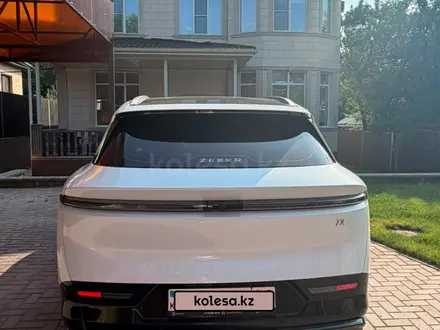 Zeekr 7X 2026 года за 25 000 000 тг. в Алматы – фото 4