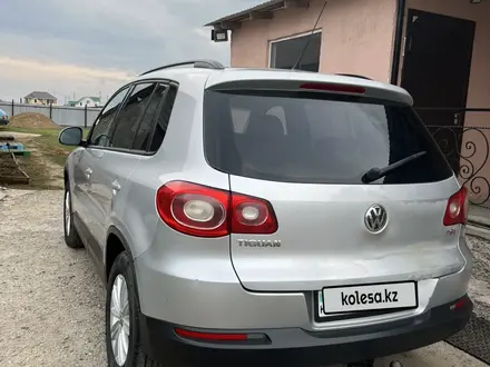 Volkswagen Tiguan 2010 года за 5 500 000 тг. в Уральск – фото 3