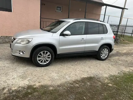 Volkswagen Tiguan 2010 года за 5 500 000 тг. в Уральск – фото 2