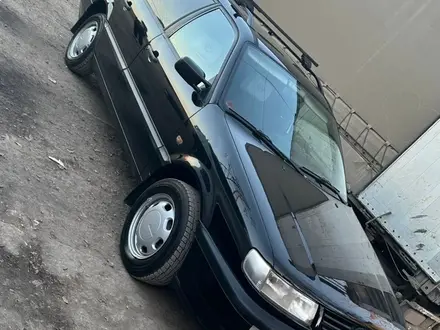 Volkswagen Passat 1995 года за 2 850 000 тг. в Тараз – фото 4