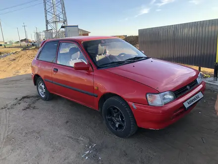 Toyota Starlet 1995 года за 800 000 тг. в Уральск – фото 2