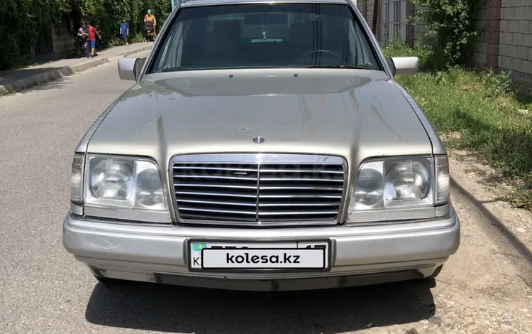 Mercedes-Benz E 280 1993 года за 1 200 000 тг. в Шымкент