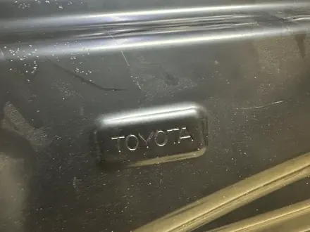 Капот Rav 4 за 250 000 тг. в Алматы – фото 3