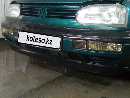 Volkswagen Golf 1993 года за 1 400 000 тг. в Шымкент