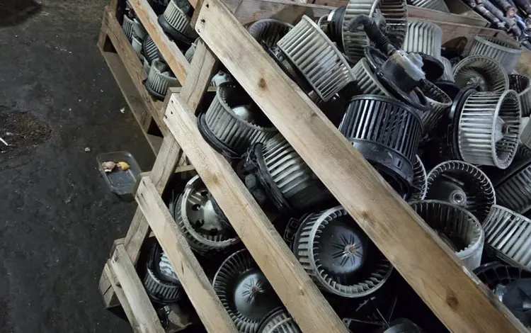 Моторчик печки реостат печки за 500 тг. в Алматы