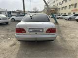 Mercedes-Benz E 230 1996 года за 2 900 000 тг. в Кызылорда – фото 3