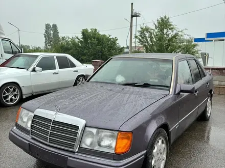 Mercedes-Benz E 320 1991 годаүшін1 950 000 тг. в Алматы – фото 3