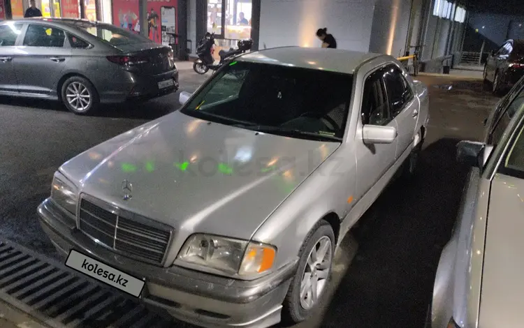 Mercedes-Benz C 280 1994 года за 1 800 000 тг. в Алматы