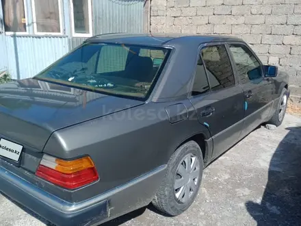 Mercedes-Benz E 230 1990 года за 800 000 тг. в Шымкент