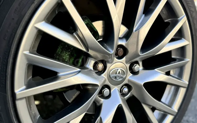 18 комплект дисков за 300 000 тг. в Усть-Каменогорск