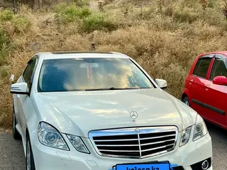 Mercedes-Benz E 350
