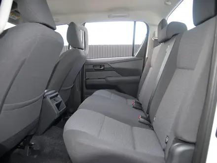 Toyota Hilux Comfort 2026 года за 27 890 000 тг. в Шымкент – фото 11