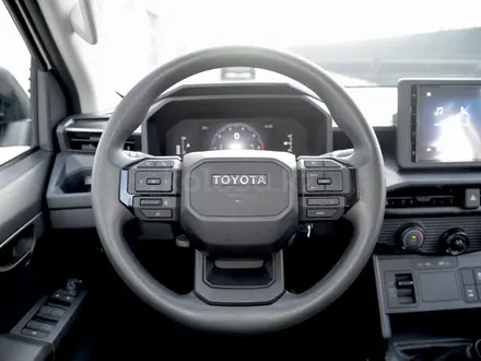 Toyota Hilux Comfort 2026 года за 27 890 000 тг. в Шымкент – фото 15
