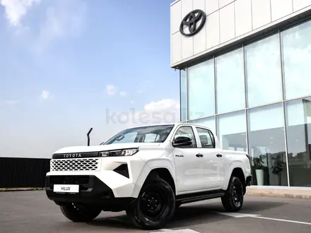 Toyota Hilux Comfort 2026 года за 27 890 000 тг. в Шымкент