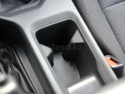Toyota Hilux Comfort 2026 года за 27 890 000 тг. в Шымкент – фото 25