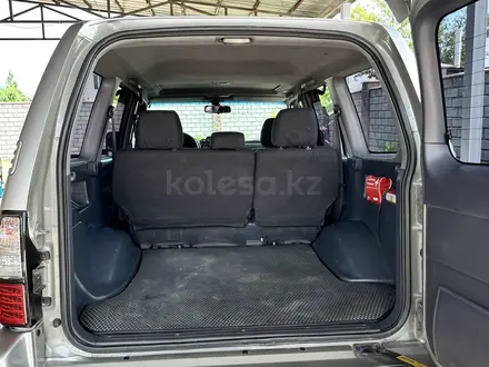 Toyota Land Cruiser Prado 2002 года за 7 900 000 тг. в Алматы – фото 9