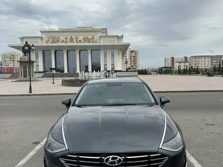 Hyundai Sonata 2022 года за 12 800 000 тг. в Алматы – фото 3