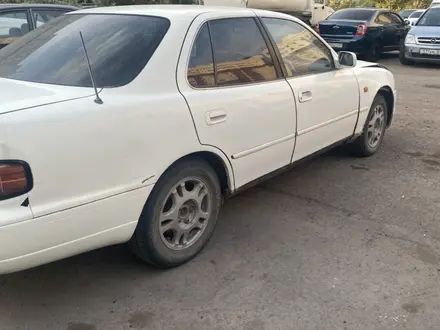 Toyota Camry 1996 года за 1 250 000 тг. в Астана – фото 4