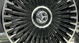 New wheels Mercedes Benz R20 s-Class 2024 за 550 000 тг. в Алматы – фото 5