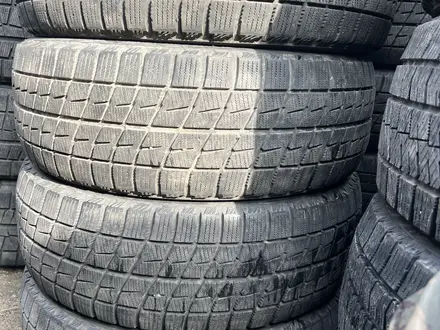 225/45/18 бу шины Япония Bridgestone комплект за 20 000 тг. в Алматы