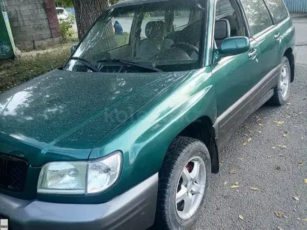 Subaru Forester 2000 года за 3 400 000 тг. в Алматы – фото 2